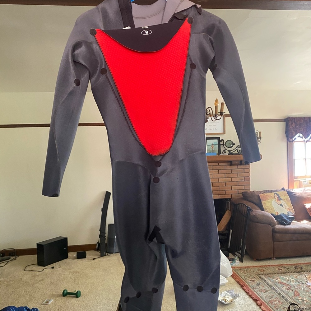 Roxy wet suit